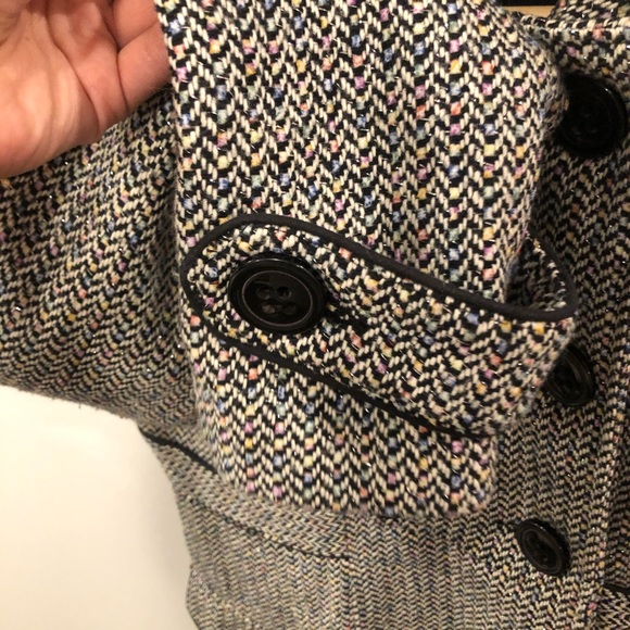 🌦️Pea coat w/ multi coloured threads - Picture 5 of 10